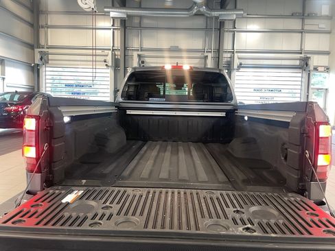 Used 2024 Nissan Frontier SV w/ Technology Package image 20