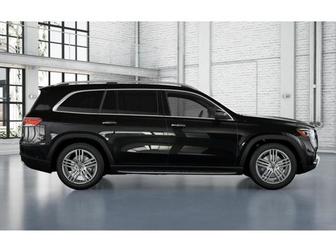 Certified 2025 Mercedes-Benz GLS 450 4MATIC image 16