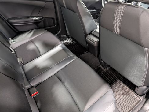 Used 2020 Honda Civic Sport image 16