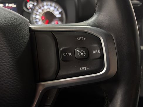 Used 2024 RAM 2500 Big Horn AWD/4WD image 16