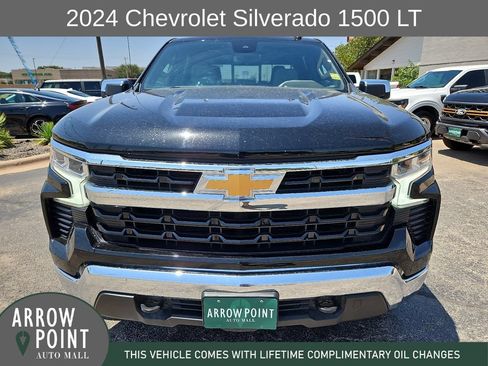 Used 2024 Chevrolet Silverado 1500 LT w/ Z71 Off-Road Package AWD/4WD image 3
