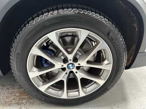 Used 2019 BMW X5 xDrive40i w/ Executive Package image 25