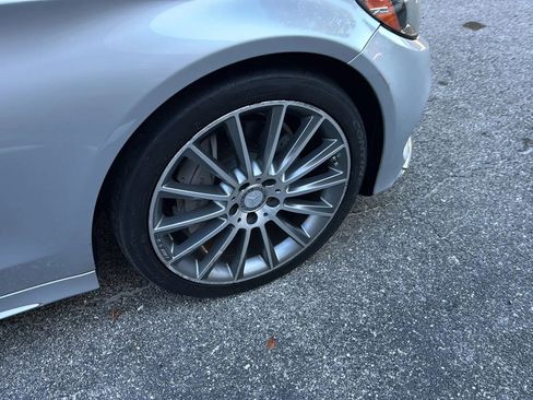 Used 2016 Mercedes-Benz C 300 4MATIC Sedan image 31