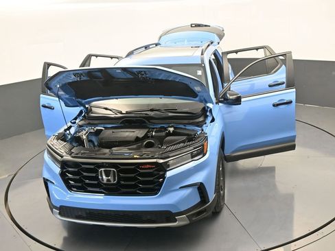 Used 2025 Honda Pilot TrailSport image 78