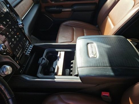 Used 2019 RAM 1500 Limited image 38