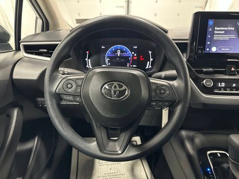 Used 2026 Toyota Corolla LE FWD image 18