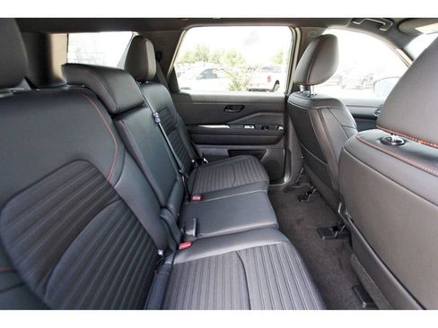 New 2026 Nissan Pathfinder Rock Creek AWD/4WD image 10