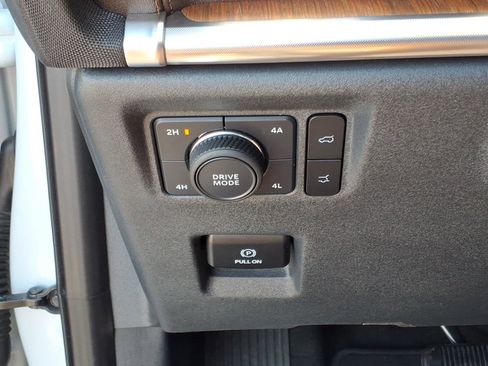 Certified 2025 Ford Expedition Max King Ranch AWD/4WD image 24