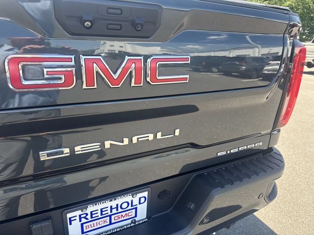 Certified 2021 GMC Sierra 2500 Denali w/ Denali Ultimate Package AWD/4WD image 33