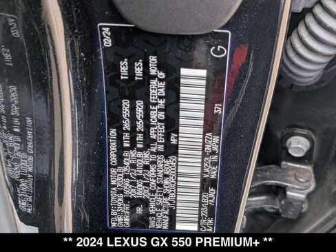 Used 2024 Lexus GX 550 w/ Accessory Package (2T) AWD/4WD image 28