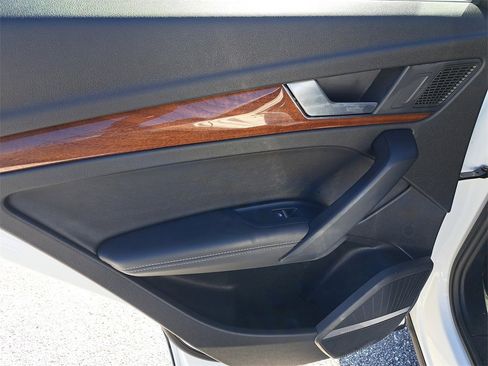 Certified 2023 Audi Q5 2.0T Premium Plus w/ Premium Plus Package image 29