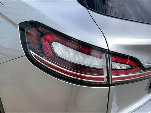 Used 2023 Lincoln Nautilus FWD w/ Premium Package image 28