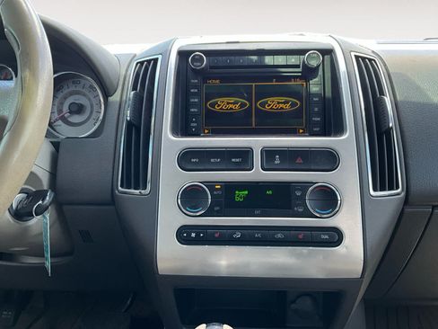 Used 2009 Ford Edge Limited FWD image 11