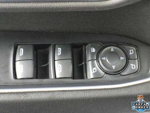 Used 2022 Chevrolet Silverado 1500 LTZ w/ LTZ Convenience Package II AWD/4WD image 16