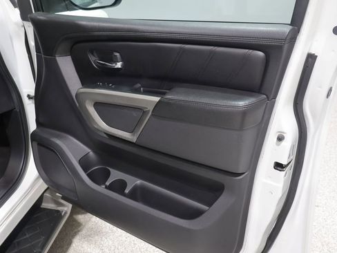 Used 2015 Nissan Armada Platinum w/ 2nd Row Captain Seat Package AWD/4WD image 28