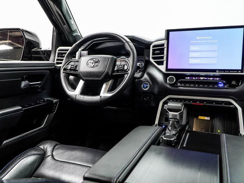 Used 2024 Toyota Sequoia Platinum image 23