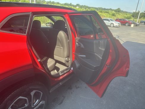 New 2026 Chevrolet Trax RS w/ Driver Confidence Package FWD image 7