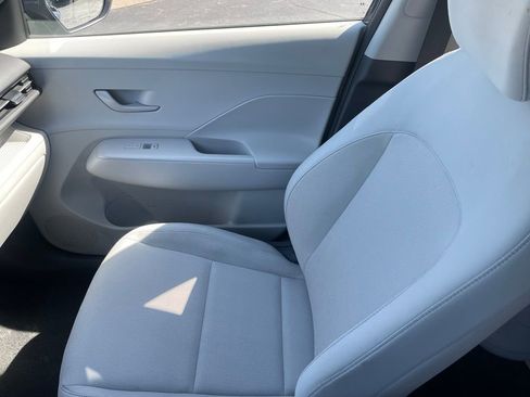 Used 2024 Hyundai Kona SEL AWD/4WD image 18