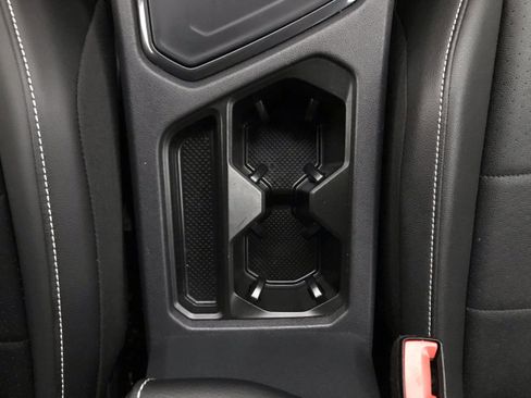 Used 2021 Volkswagen Tiguan SE R-Line image 29