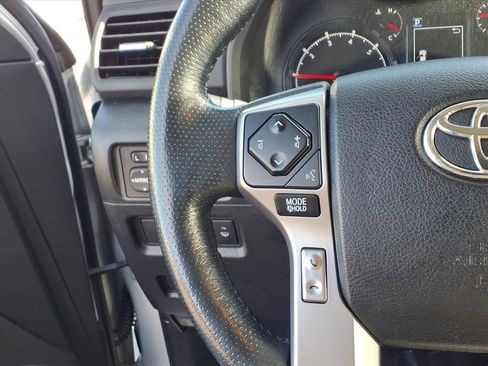 Used 2024 Toyota 4Runner SR5 Premium image 18