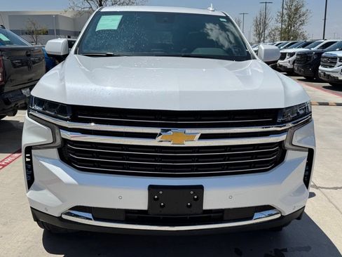 Used 2024 Chevrolet Tahoe LT RWD image 9
