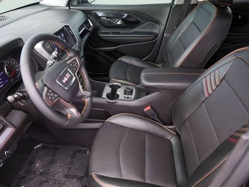 Used 2024 GMC Terrain AT4 image 12