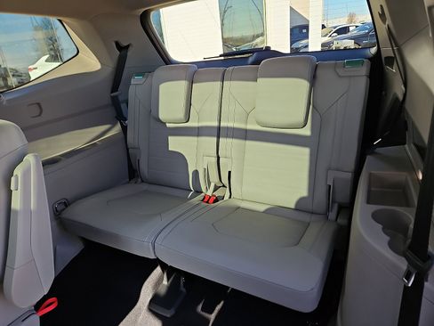 New 2026 Volkswagen Atlas SEL image 10