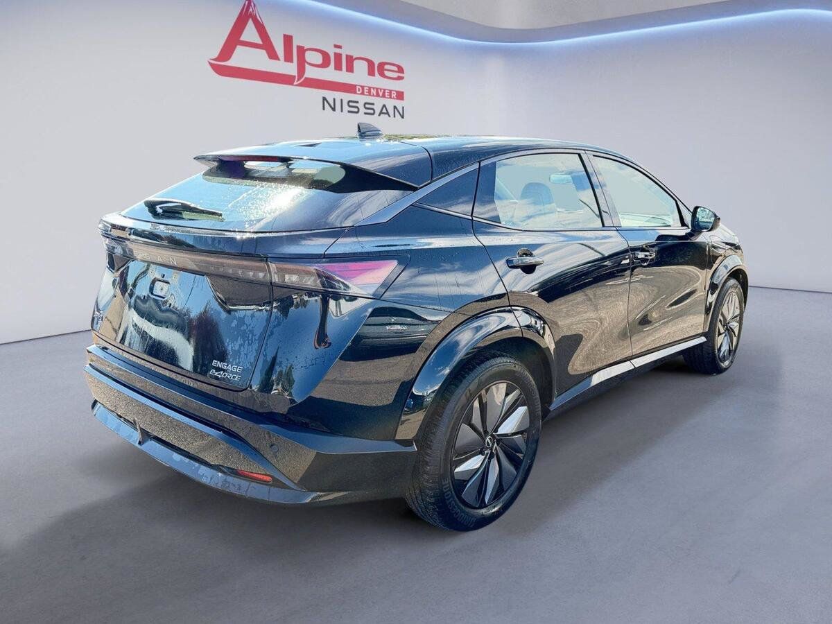 Used 2024 Nissan Ariya AWD image 5