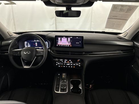 Used 2025 INFINITI QX60 Luxe FWD image 15