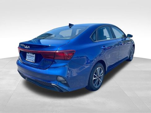 Used 2024 Kia Forte LXS FWD image 8