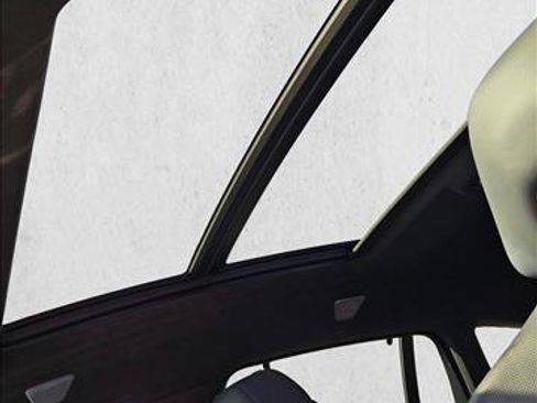 Used 2023 BMW X6 M w/ Executive Package image 15