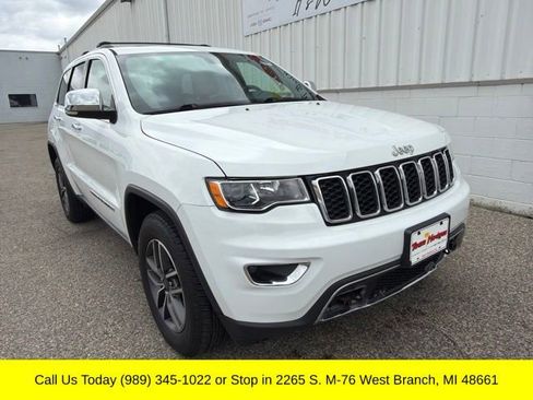 Used 2020 Jeep Grand Cherokee Limited AWD/4WD image 3