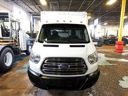 Used 2019 Ford Transit 350 138 DRW w/ Exterior Upgrade Package RWD image 2