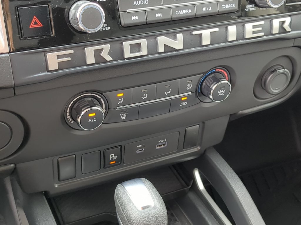 Certified 2025 Nissan Frontier SV RWD image 22