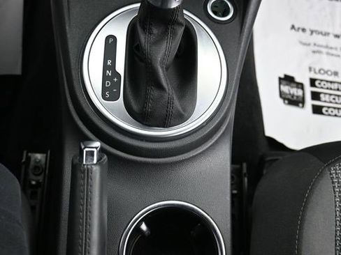 Used 2019 Volkswagen Beetle 2.0T S image 17