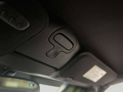 Used 2007 Chevrolet Corvette Convertible w/ Preferred Equipment Group image 44