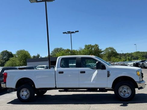 Used 2017 Ford F250 XL w/ FX4 Off-Road Package AWD/4WD image 29