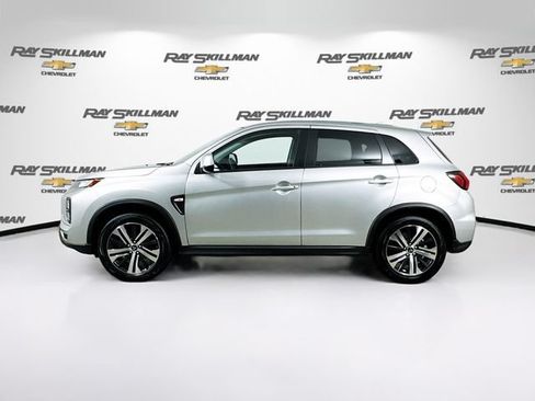 Used 2025 Mitsubishi Outlander Sport AWD image 4