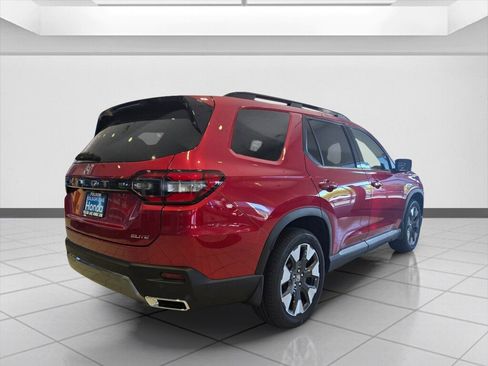 New 2026 Honda Pilot Elite image 4