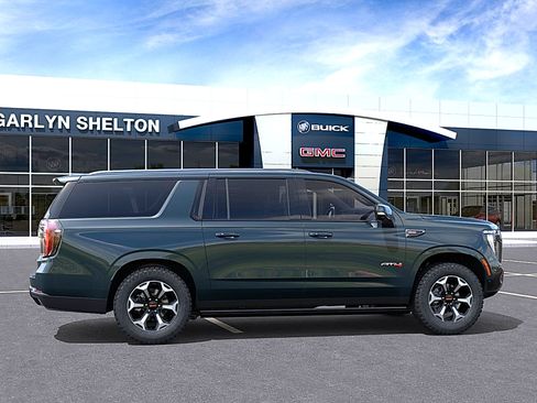 New 2026 GMC Yukon XL AT4 w/ AT4 Premium Plus Package AWD/4WD image 5