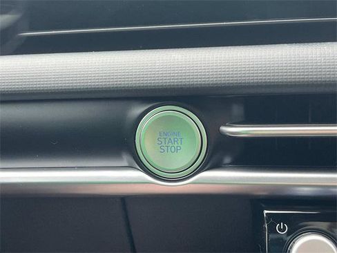 New 2025 Hyundai Santa Cruz XRT image 14