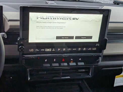 New 2026 GMC Hummer EV SUV AWD/4WD image 10