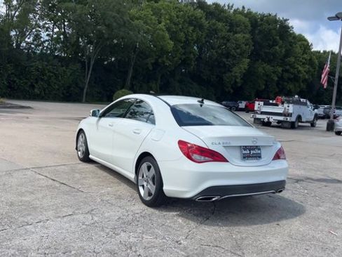 Used 2018 Mercedes-Benz CLA 250 4MATIC image 7