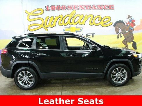 Used 2021 Jeep Cherokee Latitude Lux w/ Comfort/Convenience Group image 1