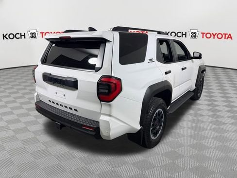Used 2025 Toyota 4Runner TRD Off-Road Premium w/ Tow Technology Package AWD/4WD image 8