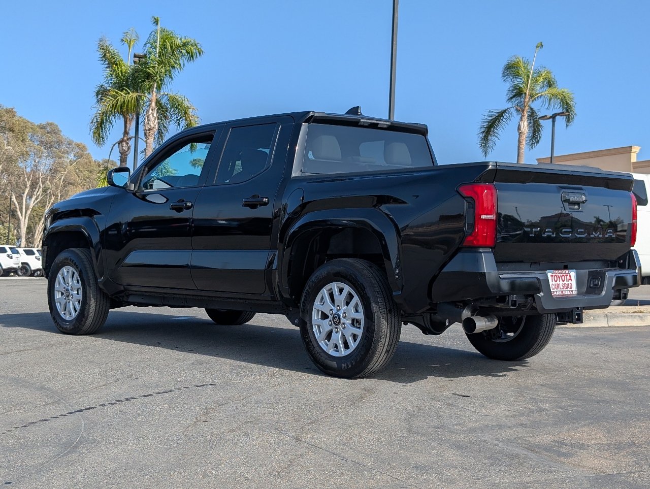 Used 2026 Toyota Tacoma SR5 AWD/4WD image 12