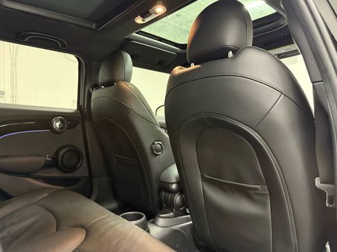 Used 2022 MINI Cooper S image 49