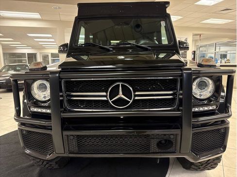 Used 2014 Mercedes-Benz G 63 AMG G 63 AMG 4MATIC Sport Utility image 2
