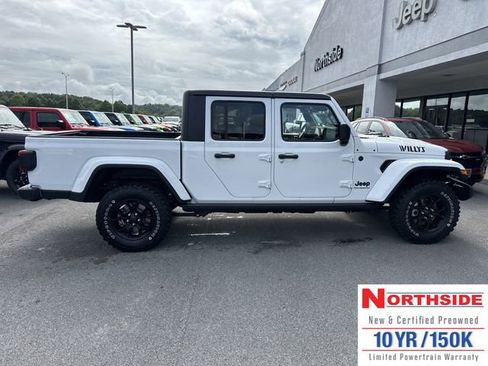 New 2025 Jeep Gladiator Sport AWD/4WD image 5
