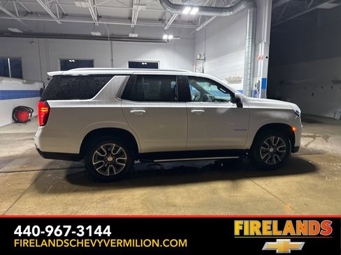 Used 2023 Chevrolet Tahoe LT w/ LT Signature Plus Package image 6